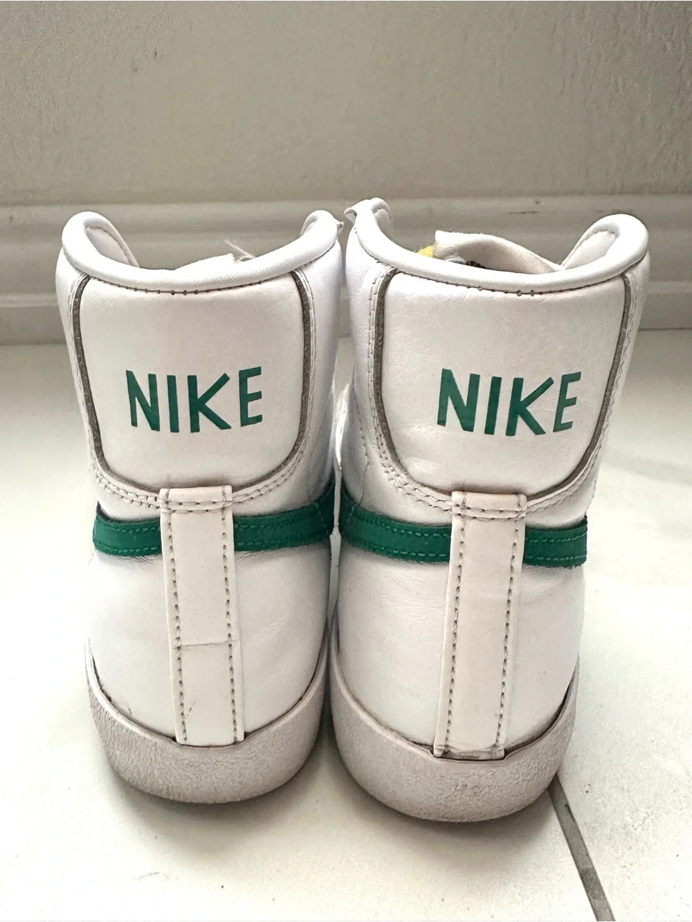 Nike - Blazer Mid '77 Vintage 'White Pine Green'